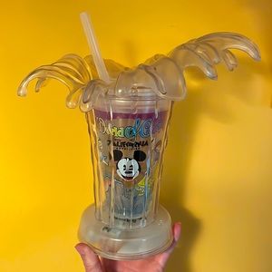 World of Color flashing sipper cup